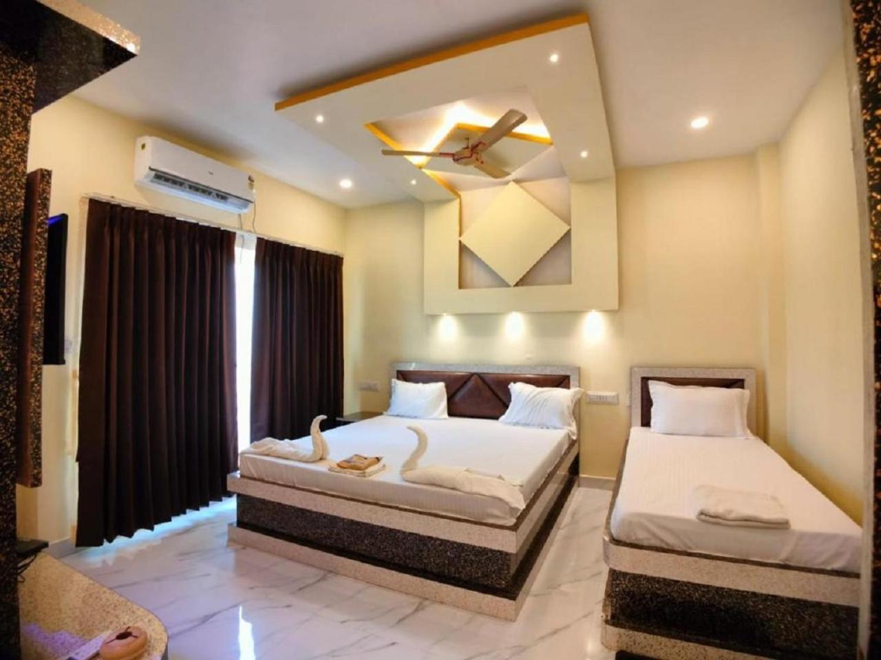 Hotel Hindusthan Inn マンダーマニ エクステリア 写真