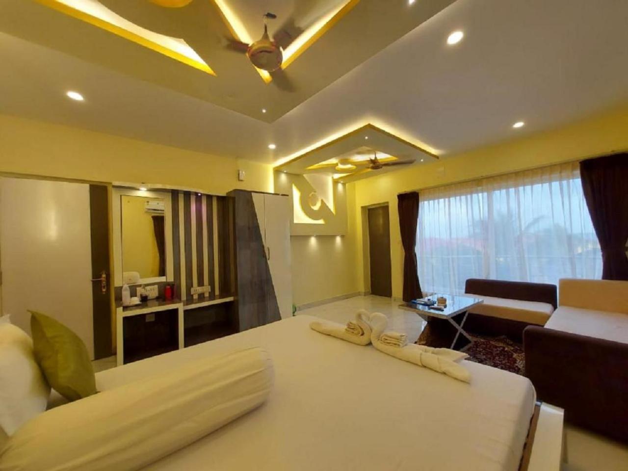Hotel Hindusthan Inn マンダーマニ エクステリア 写真