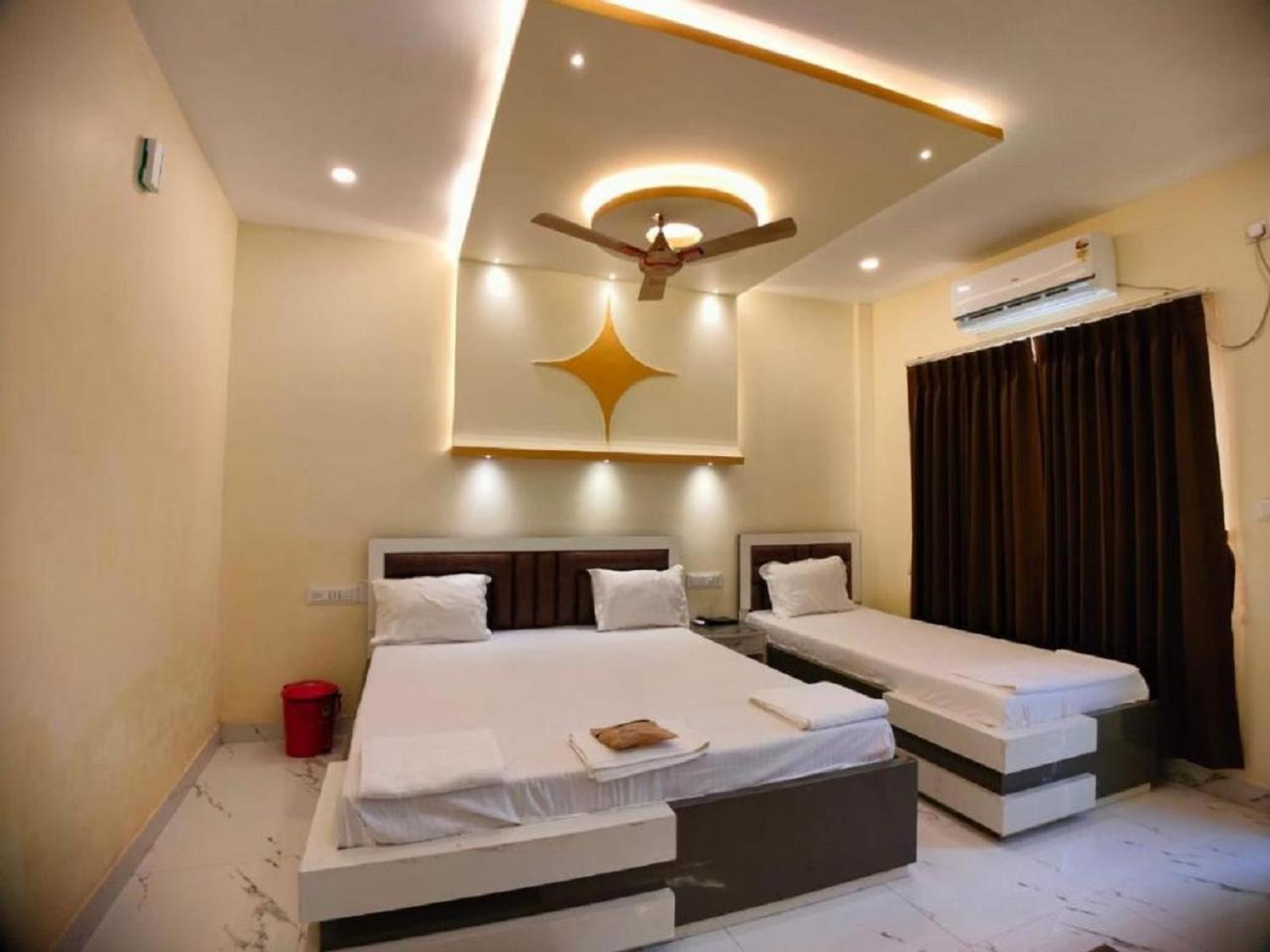 Hotel Hindusthan Inn マンダーマニ エクステリア 写真